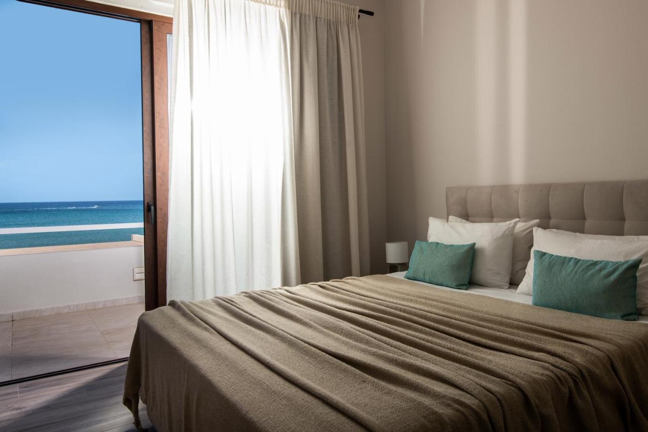 Kavo Seaside Luxury Apartment - 6