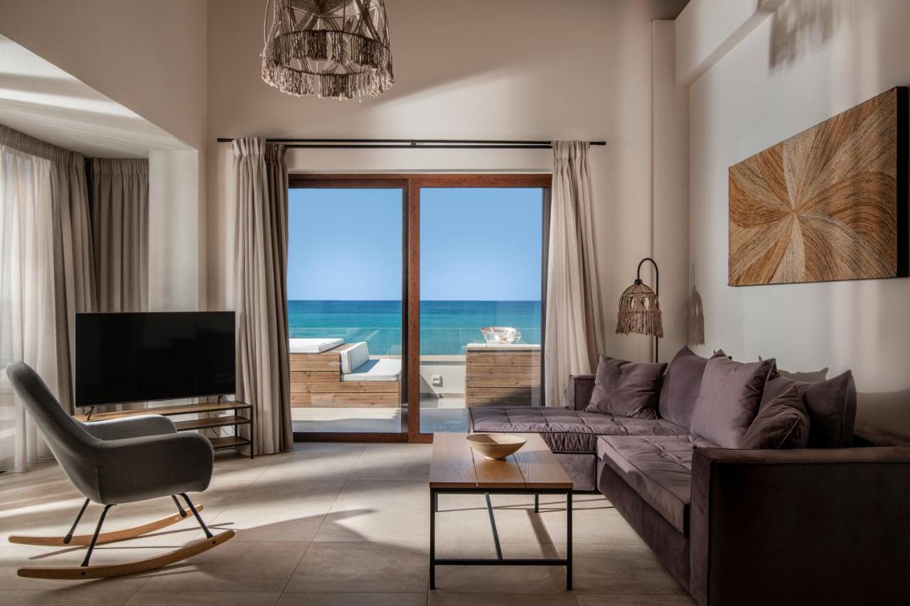 Kavo Seaside Luxury Apartment - 4