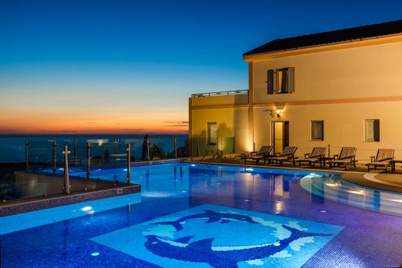 Belle View Hotel - Sea View & Sunset photo 2