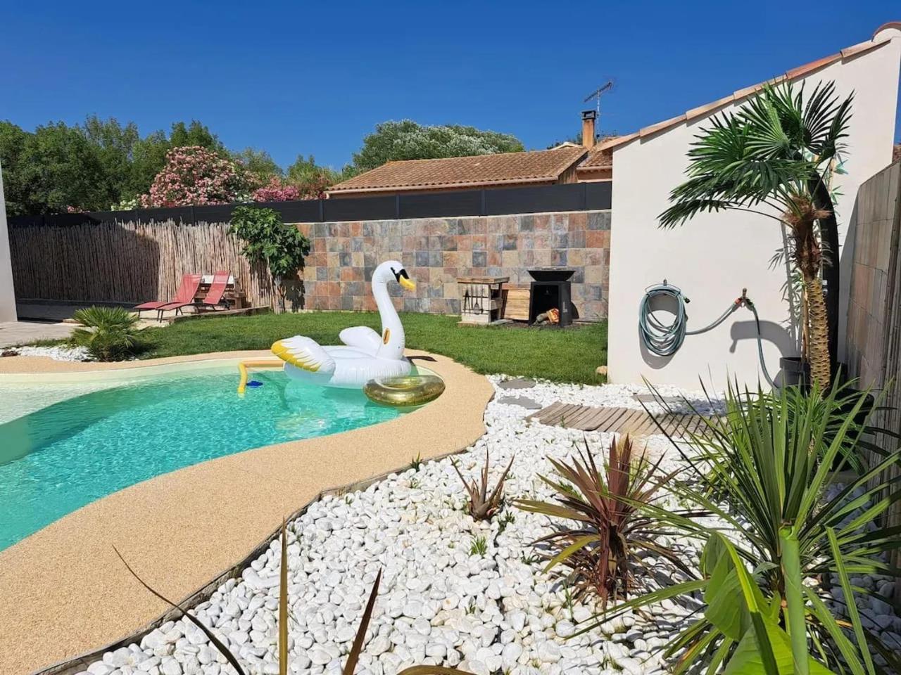 Villa spacieuse et élégante en campagne à Fontvieille offrant sauna - 2