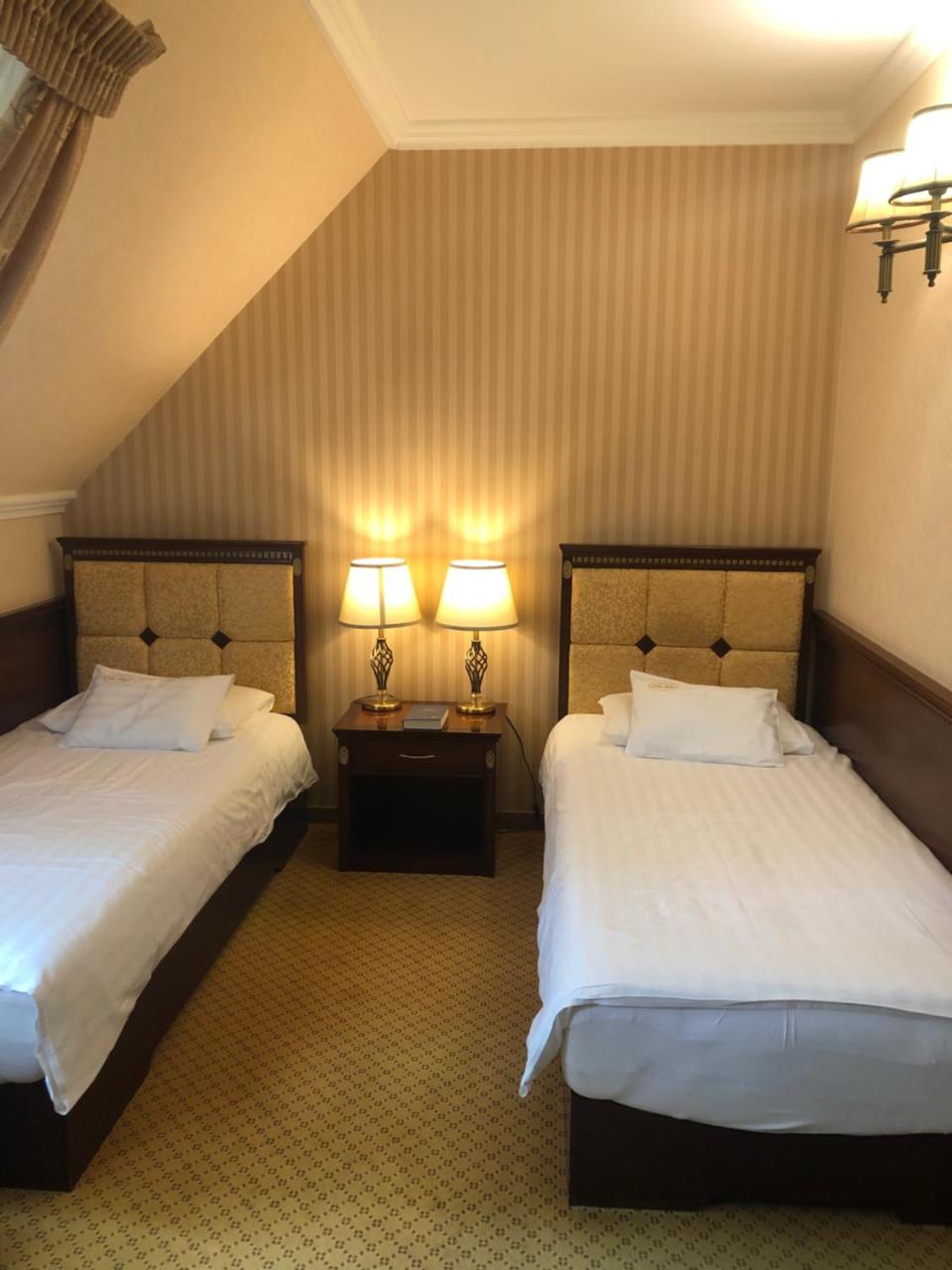 Villa Hotel - 4