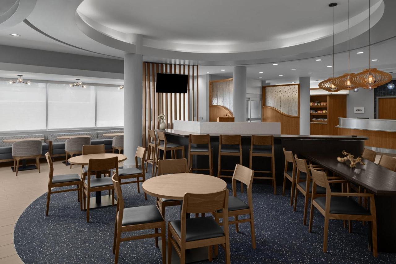 Foto - SpringHill Suites Houston Intercontinental Airport