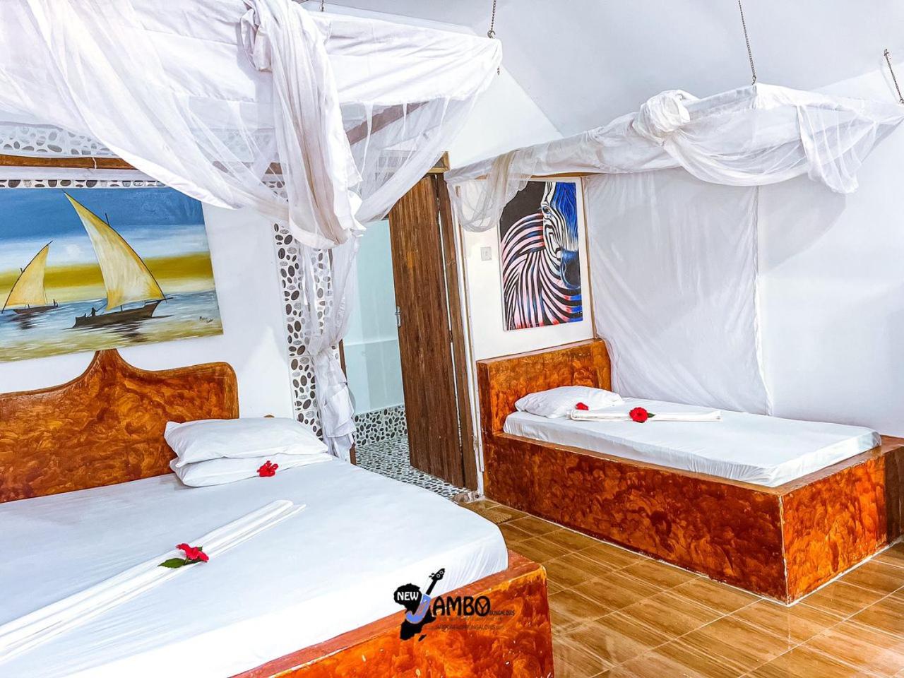 Photo - New Jambo Bungalows