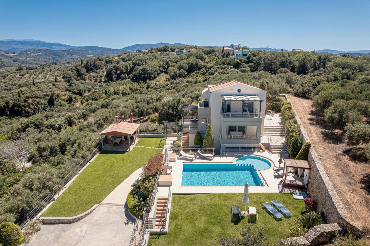 Foto - Villa Athinais