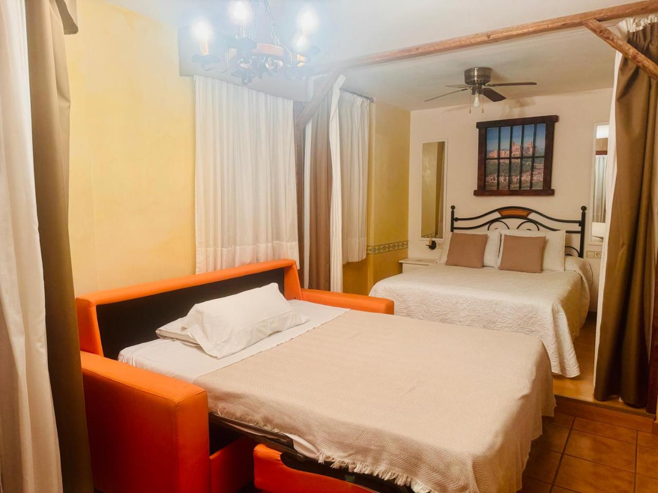 Hotel Zacatin photo 3