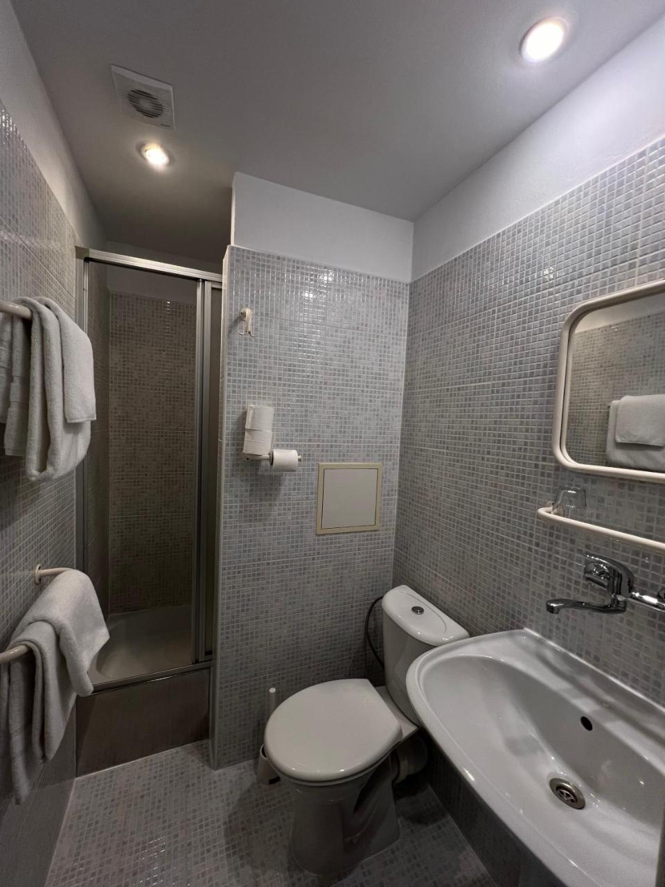 Hotel Praha Liberec - 5