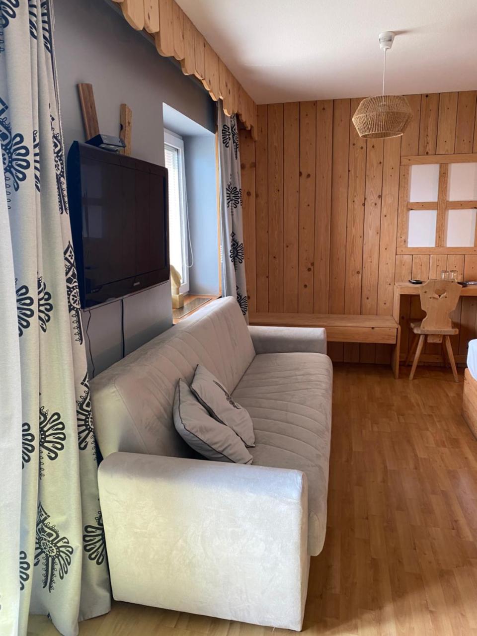 Hotel Almhof photo 2