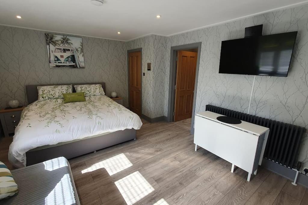 Little Eden New Forest and Coastal Retreat Langley Hampshire - 5