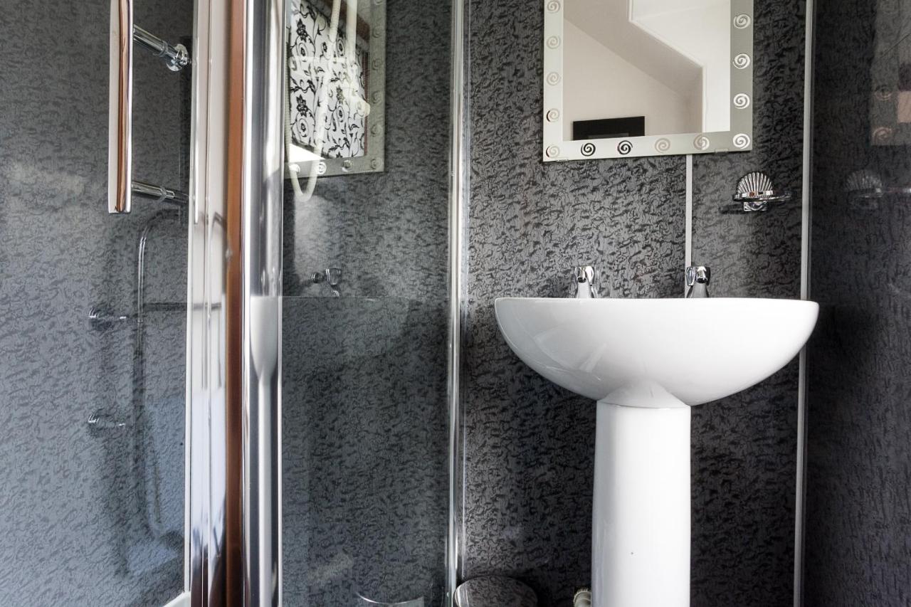 Eskdale Guest House - 4