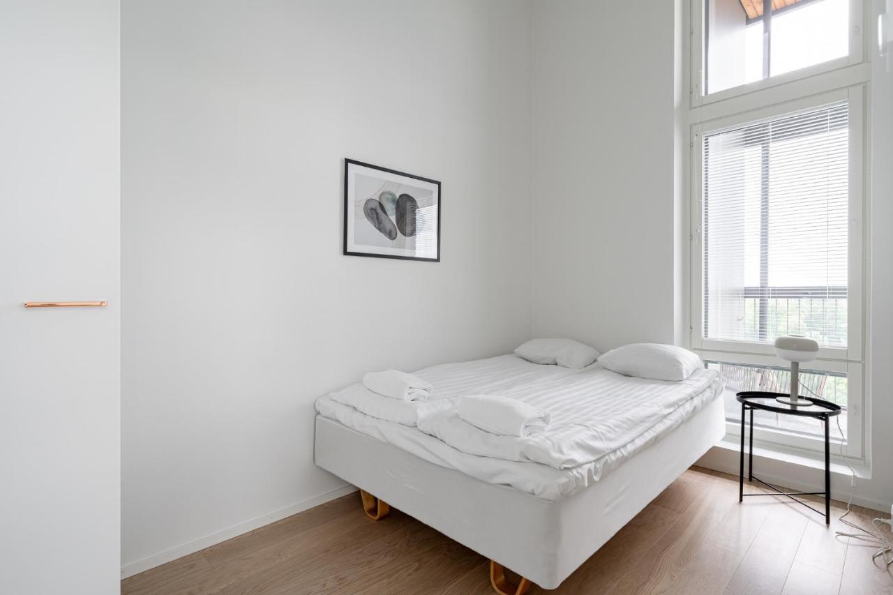 Brand New 3BR Penthouse Loft with Sauna & Free Parking - 6