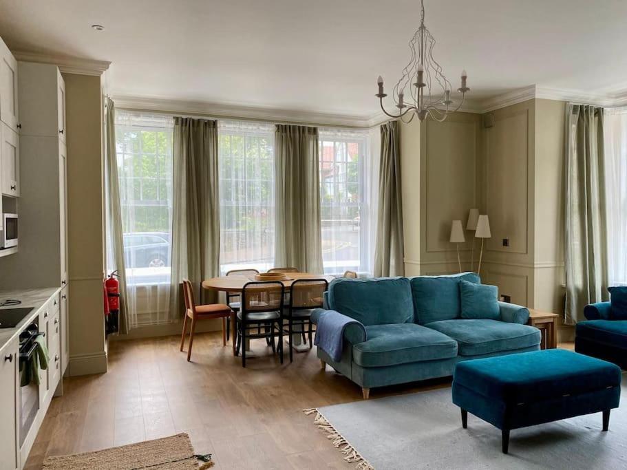 Victorian Villa, Hunstanton Norfolk Sleeps 20 - 4