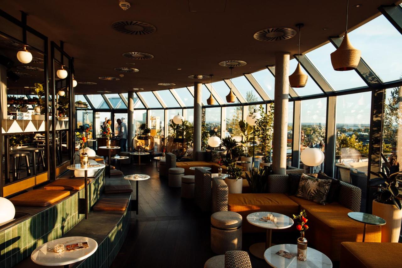 Wasserturm Hotel Cologne, Curio Collection by Hilton photo 2