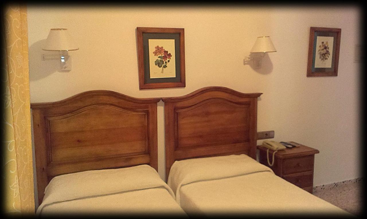 Hotel Bonilla photo 2