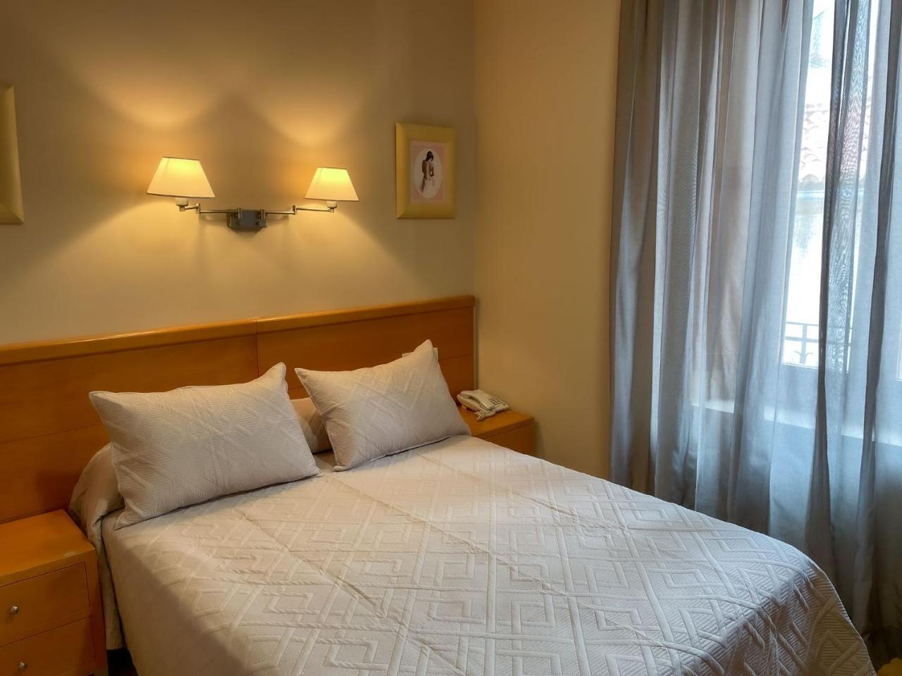 Hotel Castilla photo 4