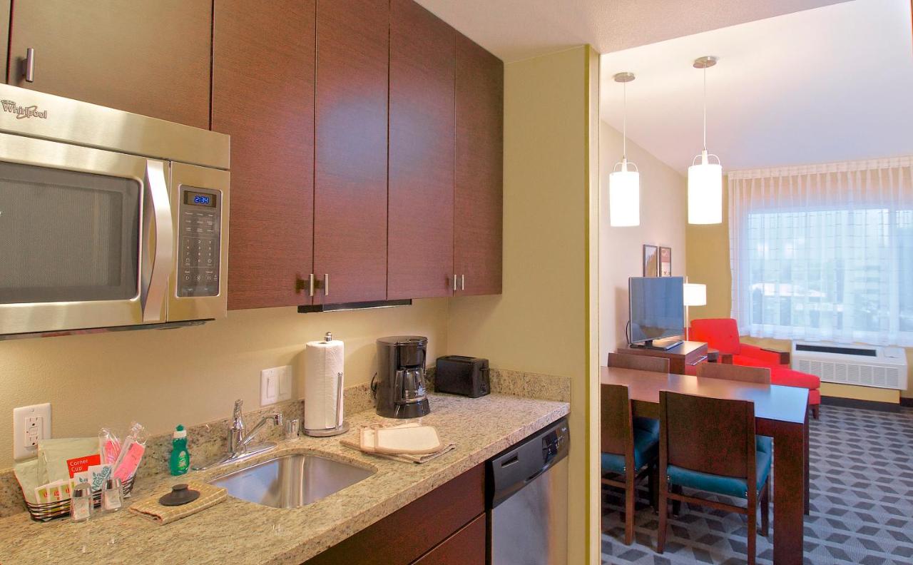 Photo - TownePlace Suites by Marriott Anchorage Midtown