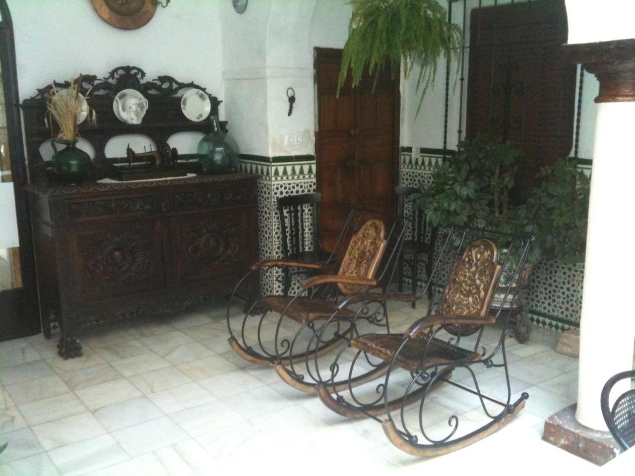 Hostal la Fuente photo 3