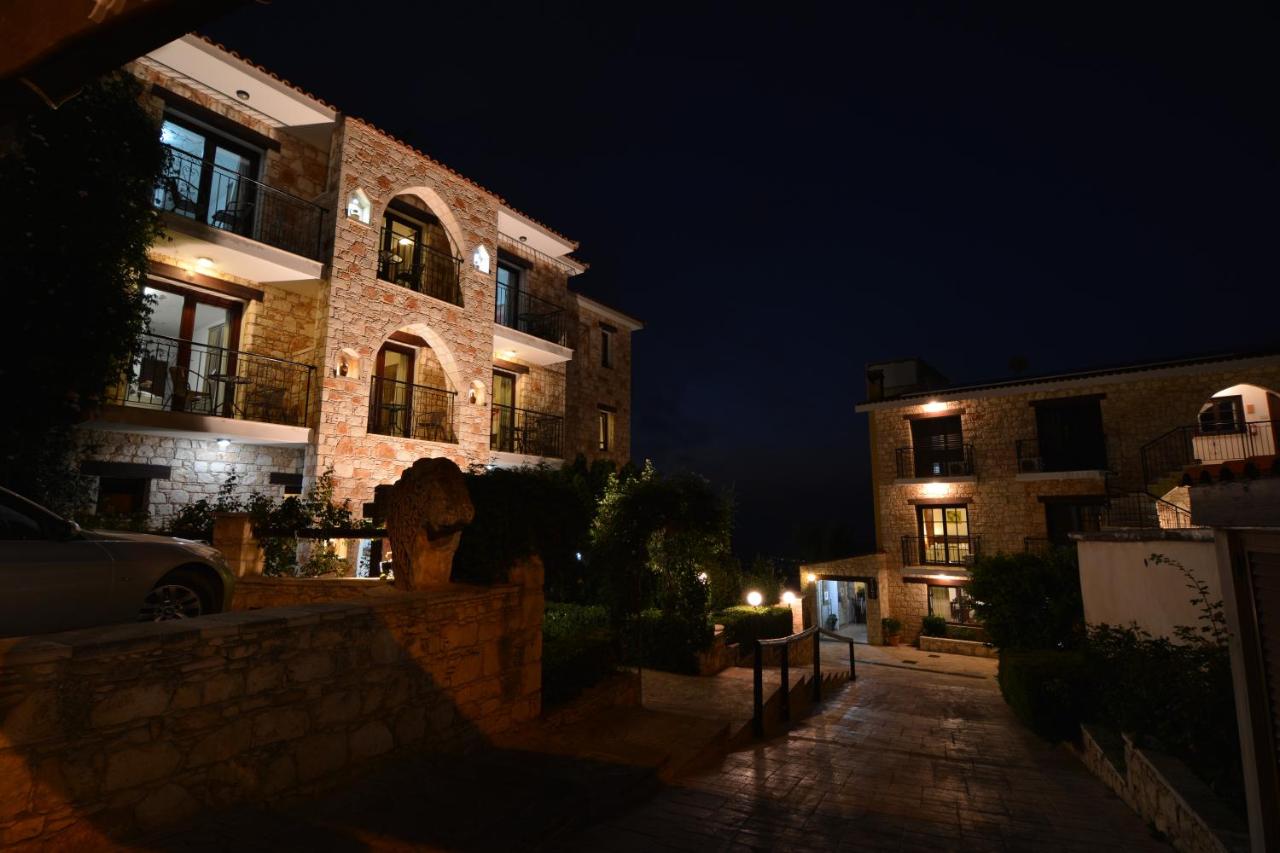 Palates Hotel