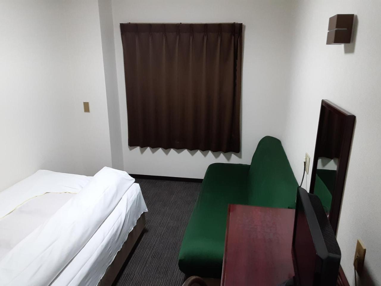Aoi Business Hotel photo 4