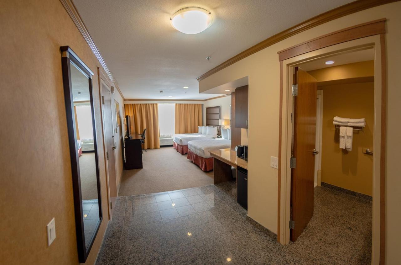 Best Western Plus Rose Country Hotel photo 2