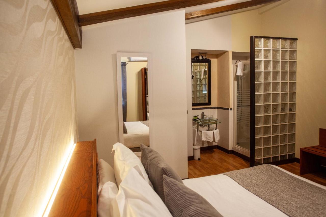 Hotel El Doncel photo 2