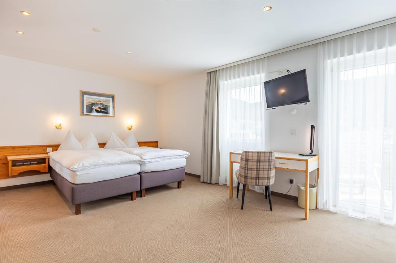 Hotel Dischma photo 2