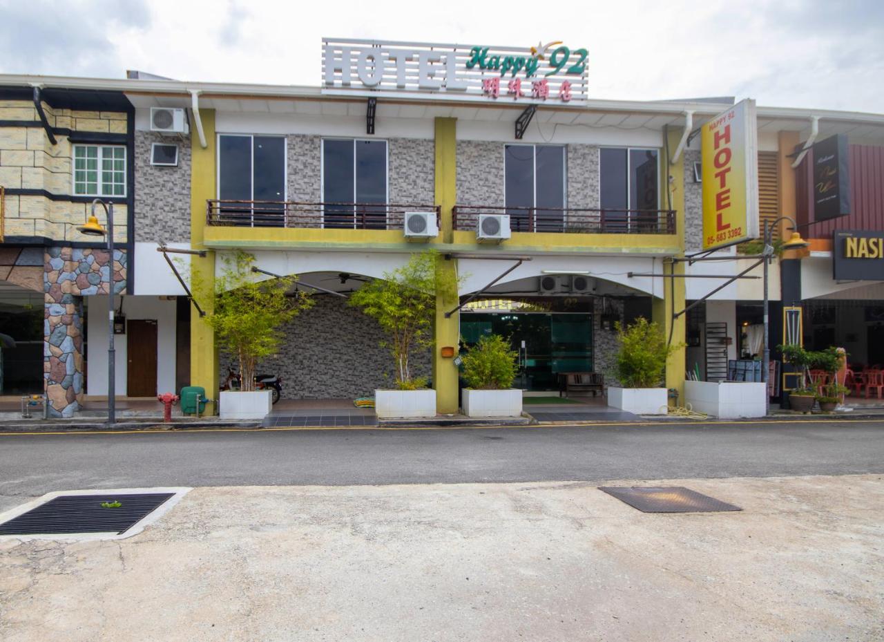 JQ Happy Lumut Hotel