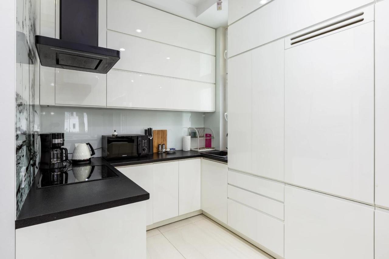 White Apartment - 2