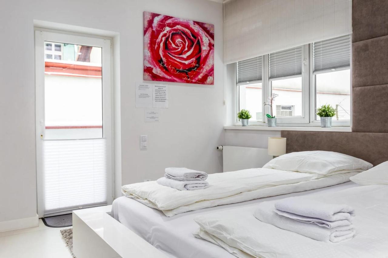White Apartment - 5