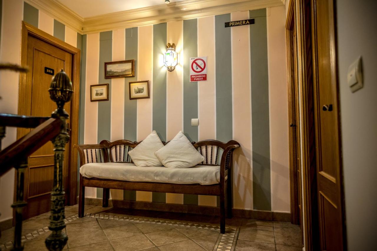 Hostal Tic-Tac photo 4
