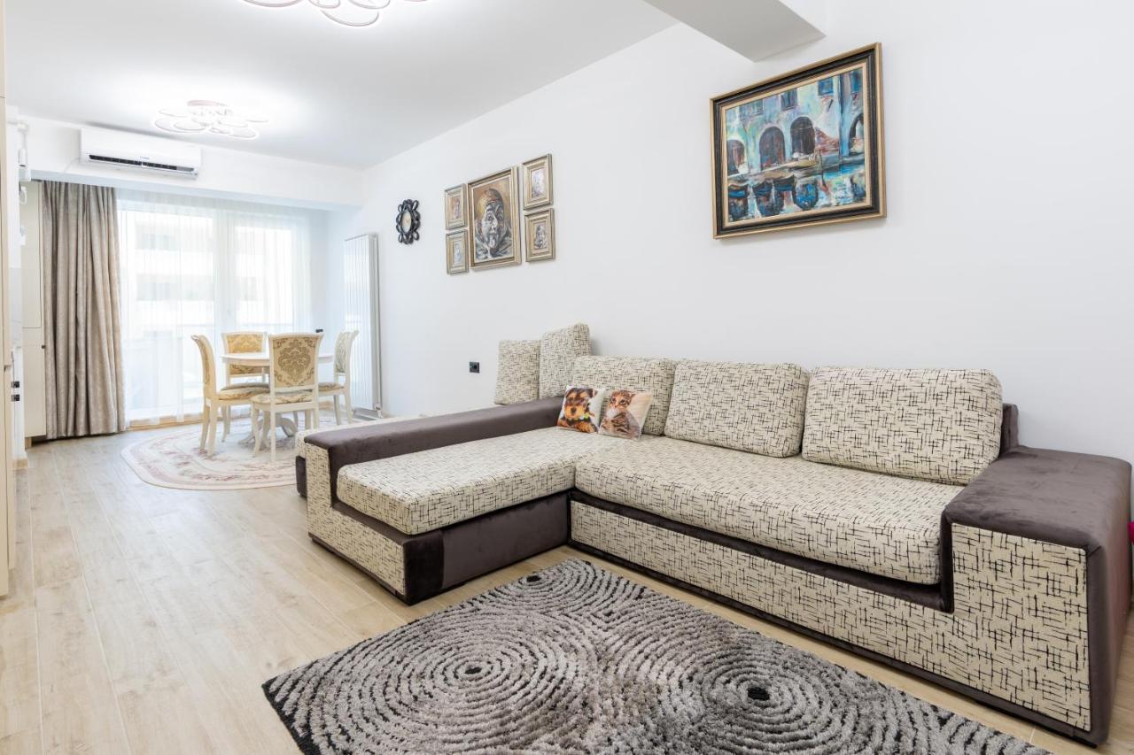 OZI Apartment in Infinity Beach Resort - parking - 4