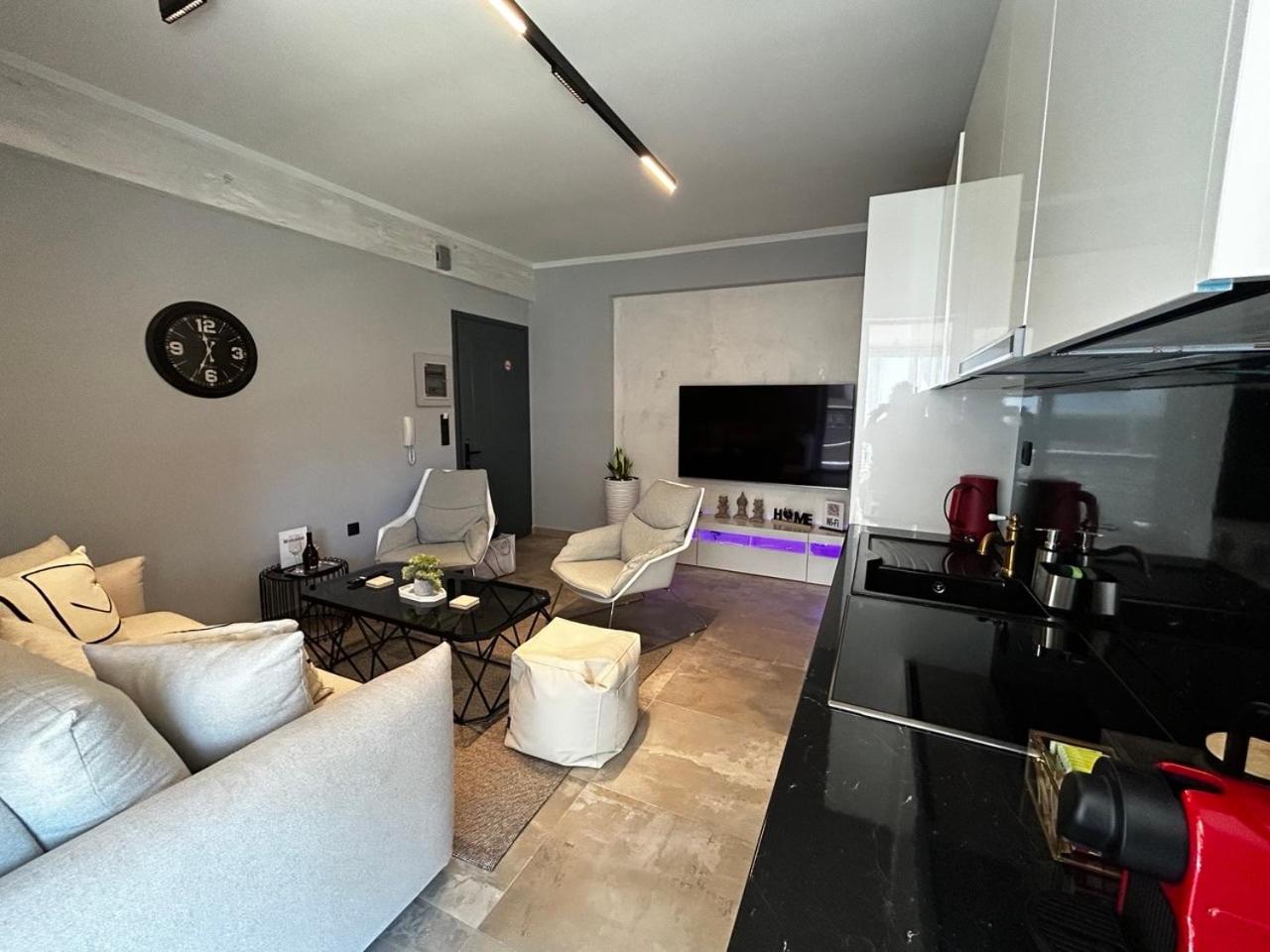 George luxury living - 2