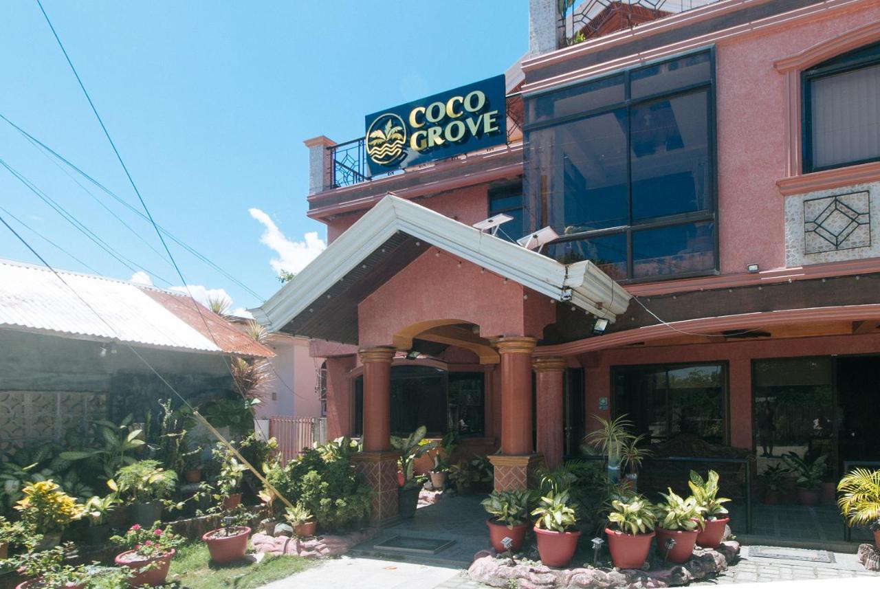 RedDoorz at Coco Grove Tourist Inn