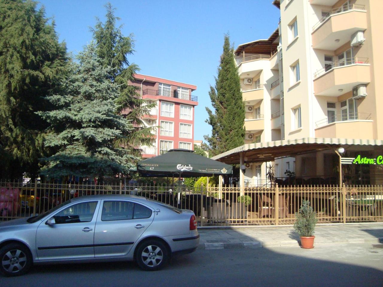 Hotel Astra photo 2