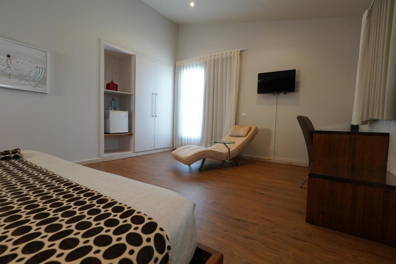 Hotel Mas Prades photo 2