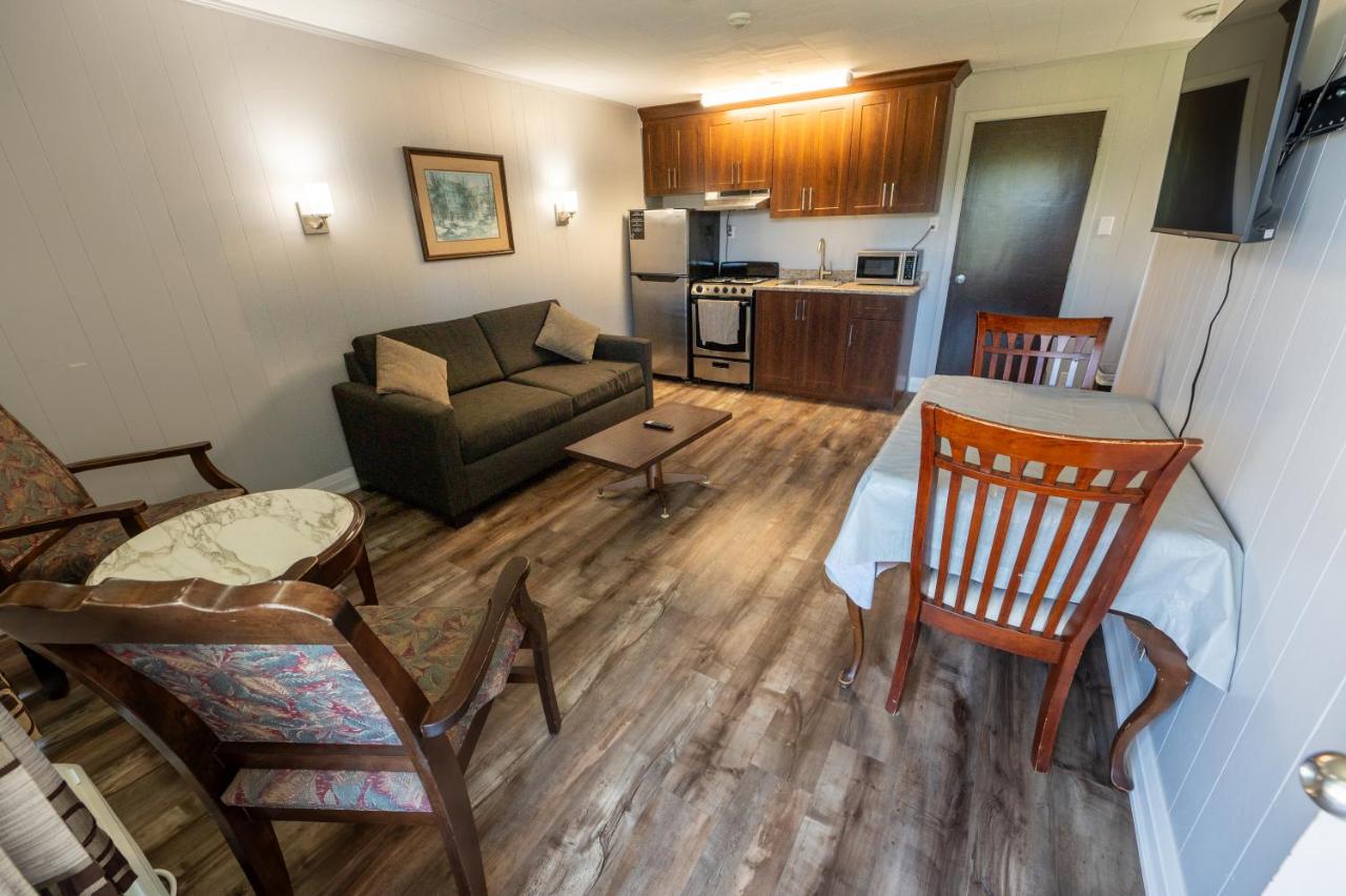 Sauble Beach Lodge photo 4