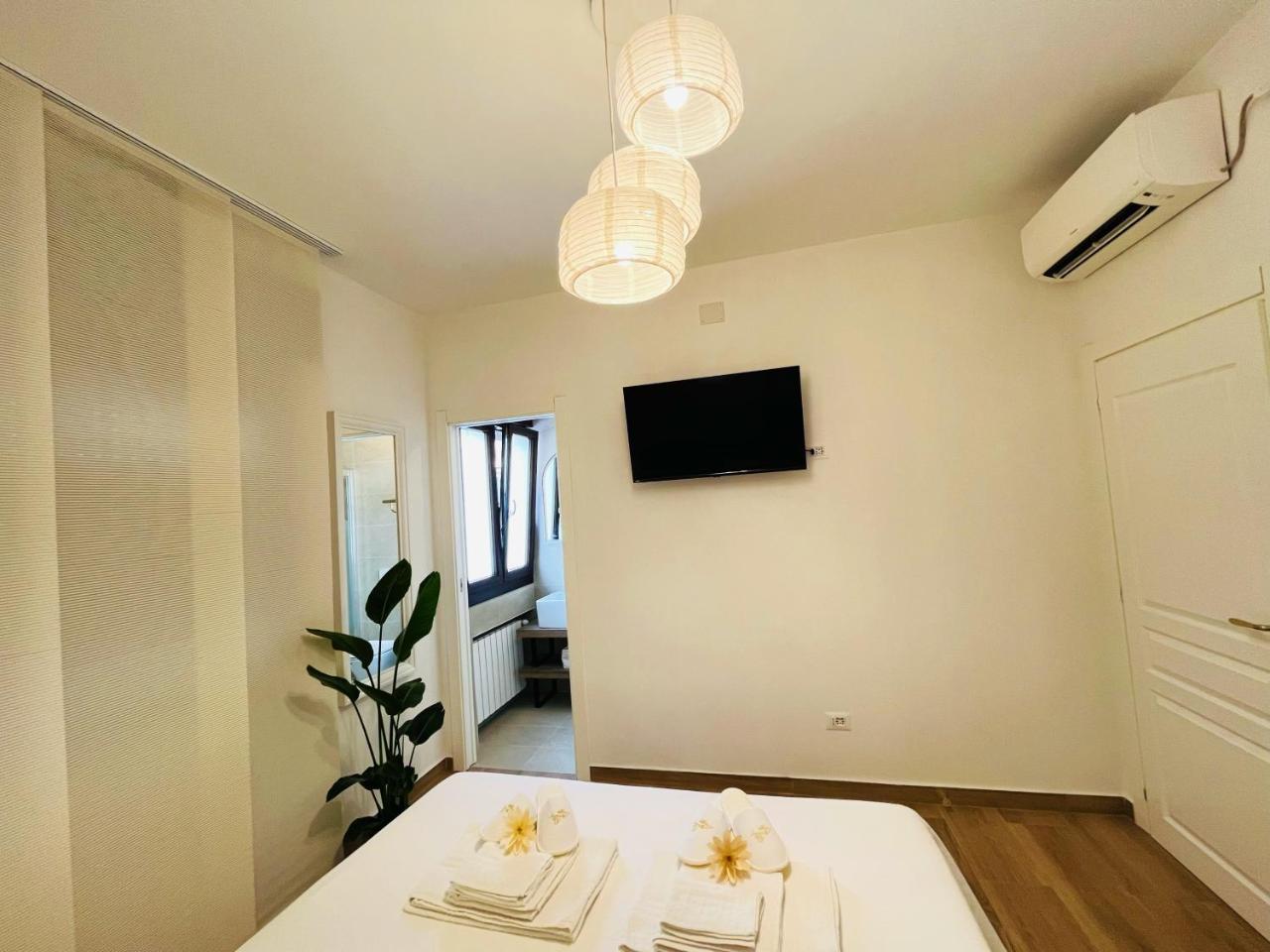 Thalia Room Venezia Mestre photo 3