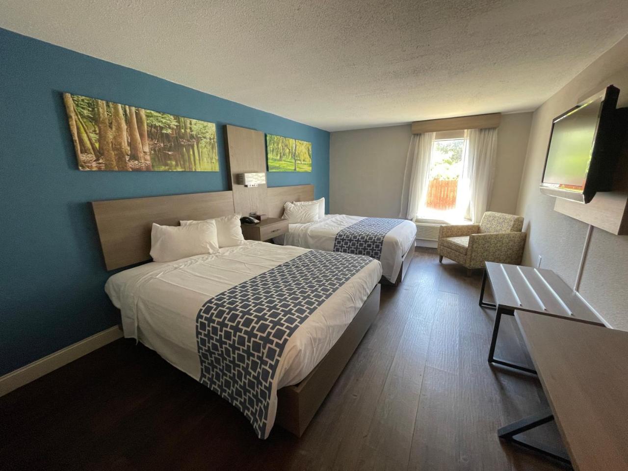 Wingate By Wyndham Columbia Fort Jackson photo 3