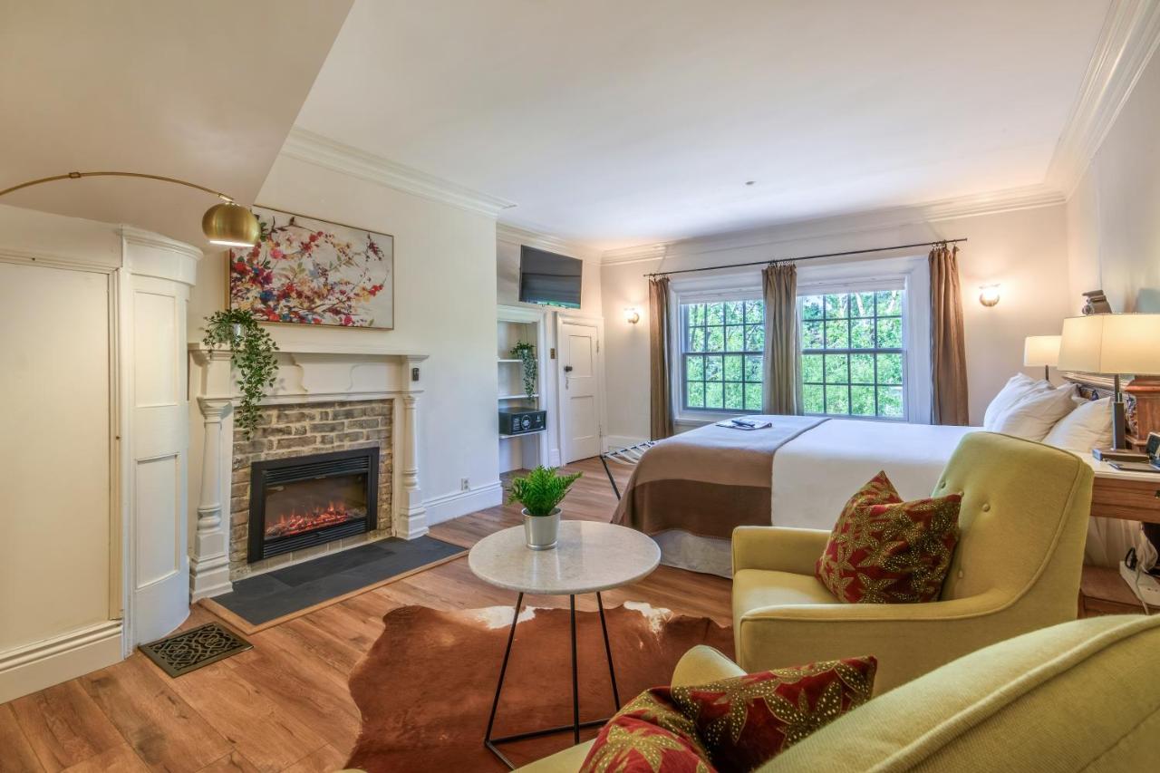 Cedar Gables Inn photo 4