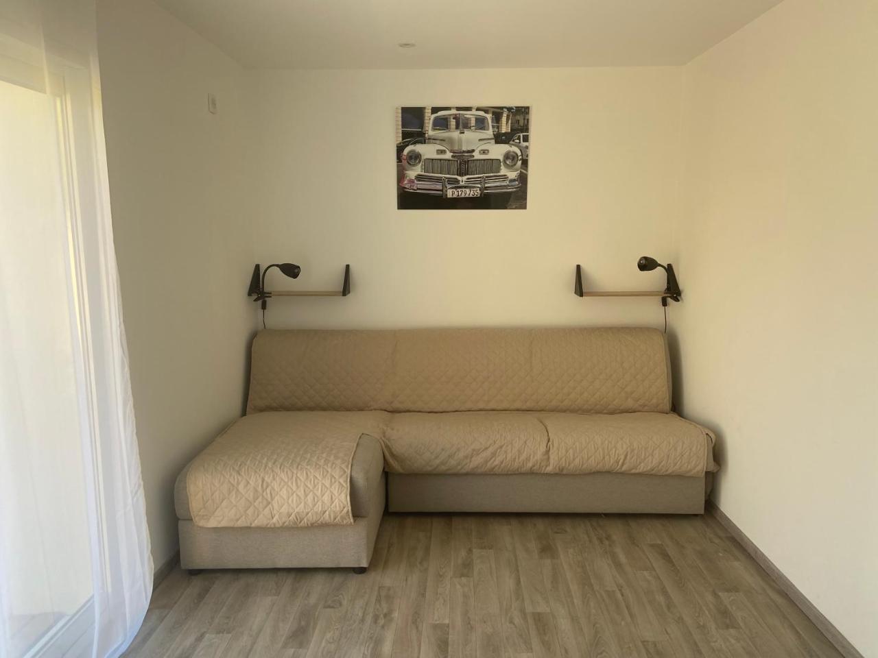 Studio terrasse avec piscine - 6