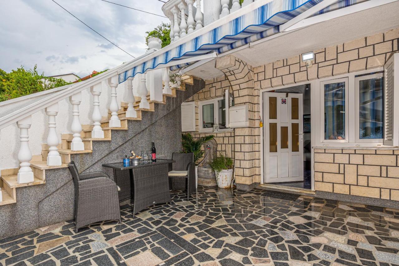 Villa Lara - 2
