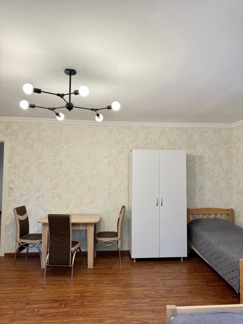 Evergreen Surami Hotel photo 2