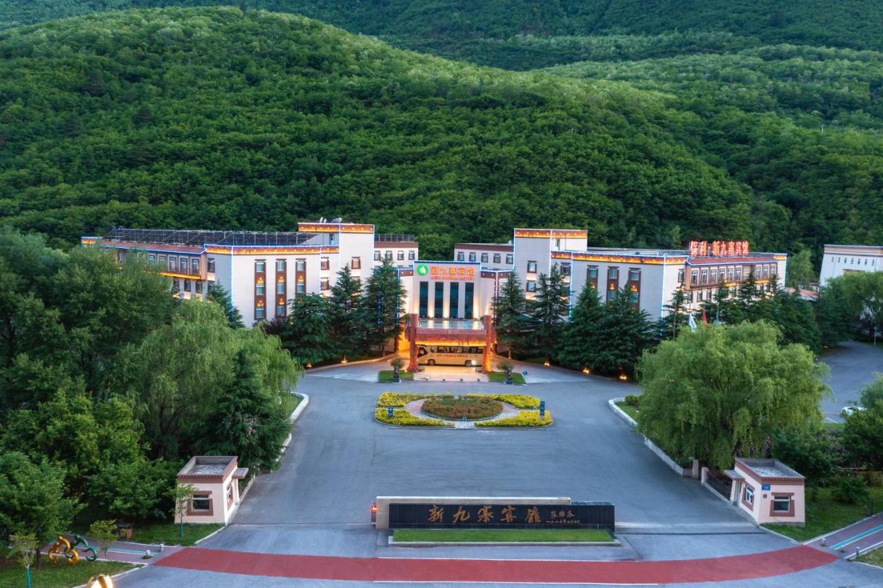 New Jiuzhai Hotel photo 2