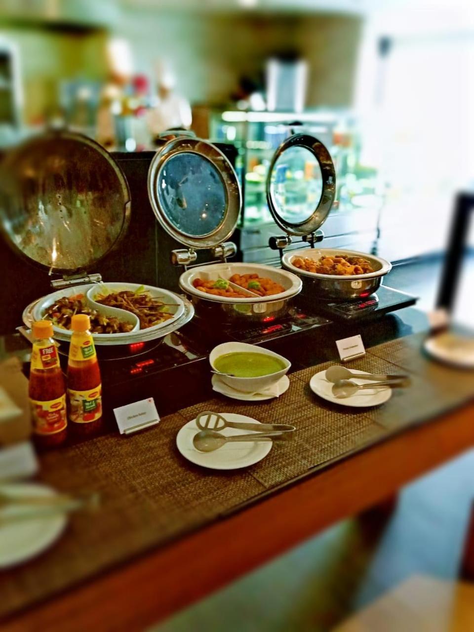 Photo - Holiday Inn Express New Delhi International Airport T3, An Ihg