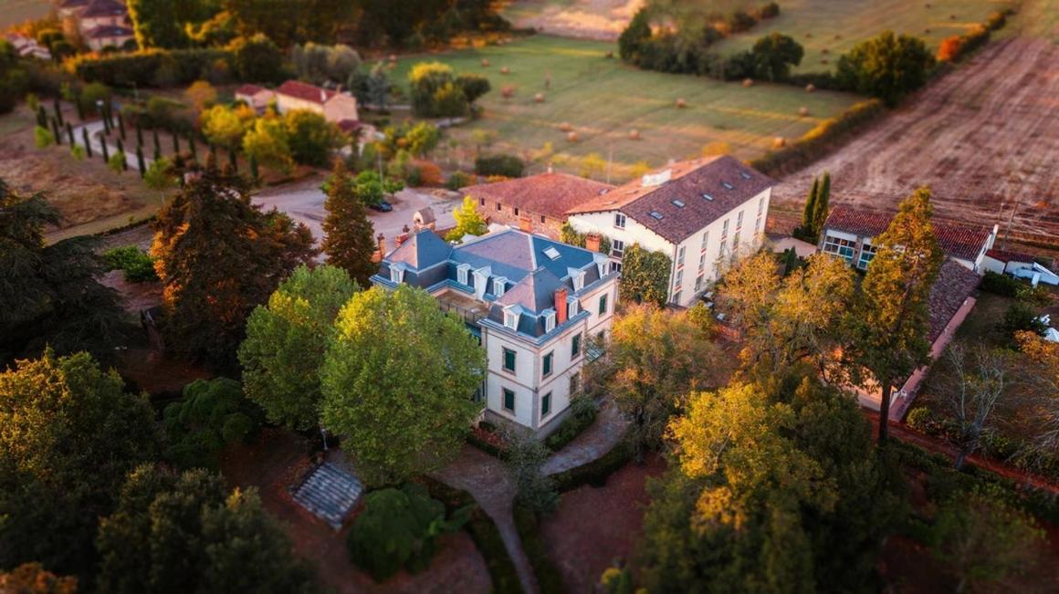 Hôtel La Métairie & Piscine