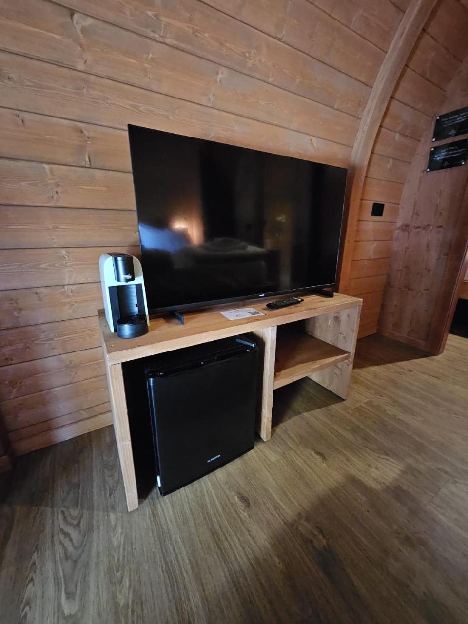 Vicolungo Glamour Lodge & SPA - Free SPA Hot Tub e Sauna photo 4
