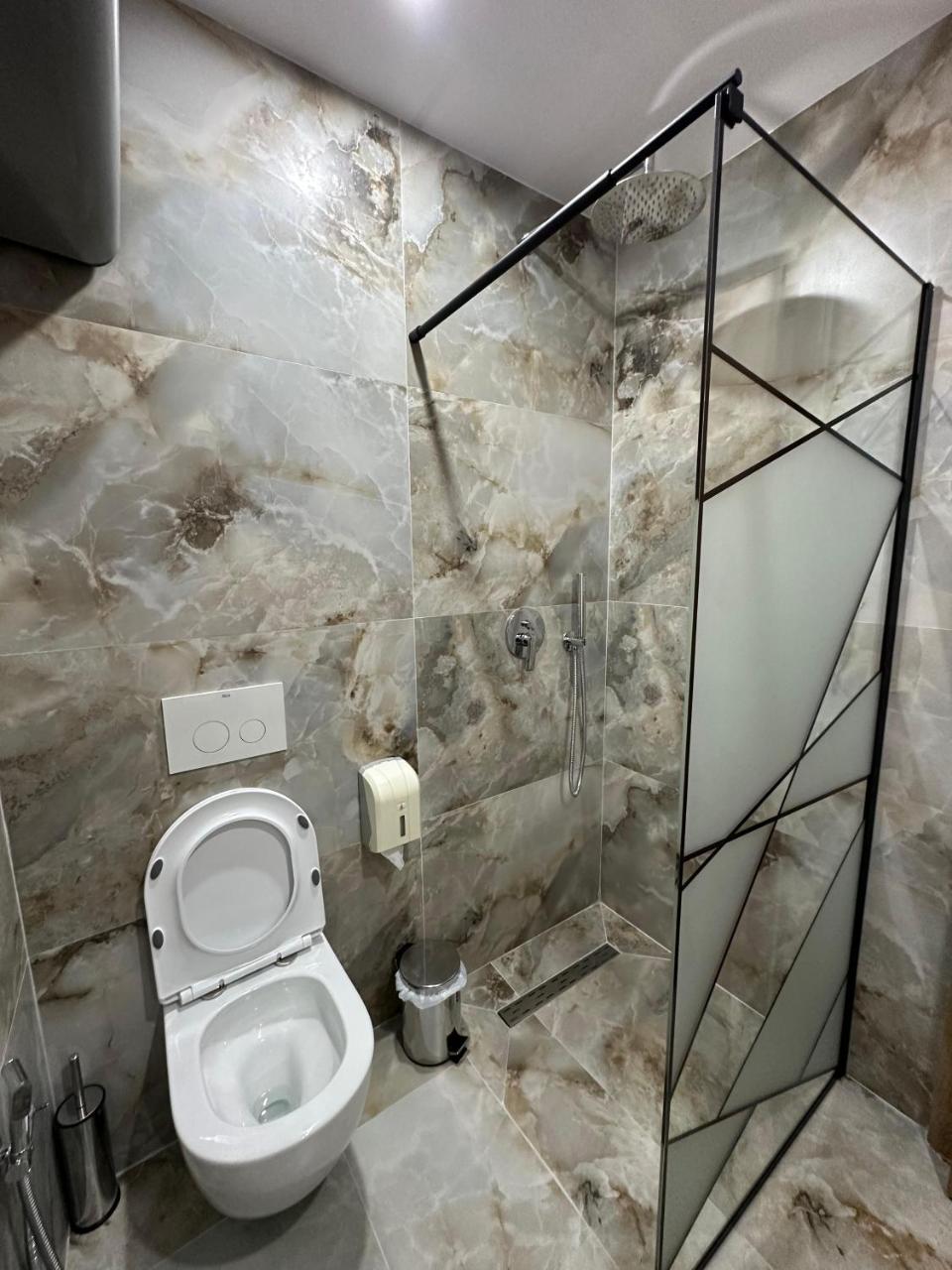 Hotel Arberia photo 4