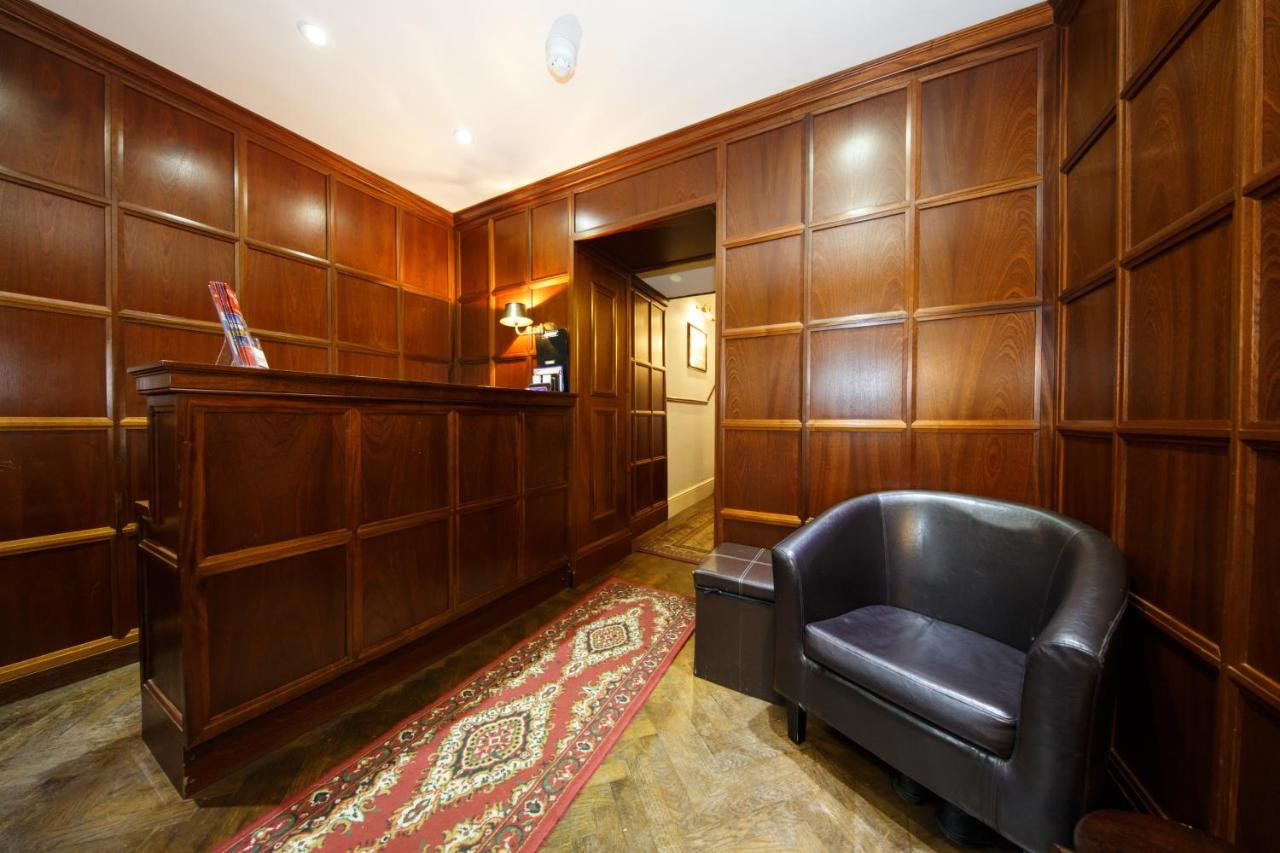 Regency House Hotel photo 2