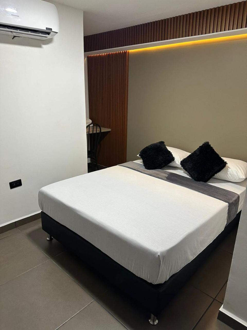 Hotel LAX78 photo 3