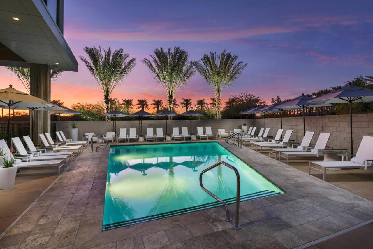 AC Hotel Scottsdale North photo 2