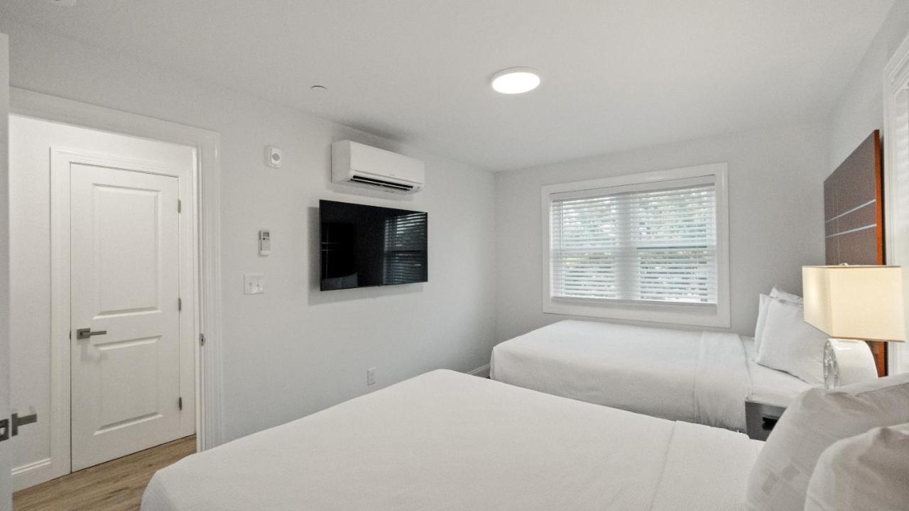 Safari Apartments photo 2